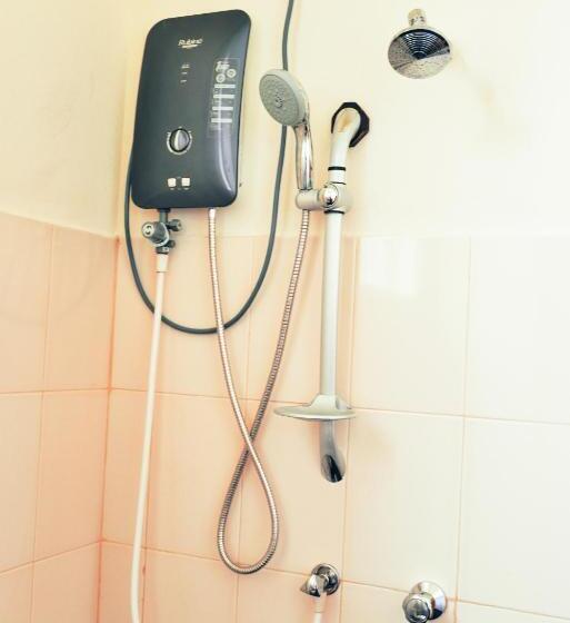 스탠다드 트리플 룸, Anon Rest