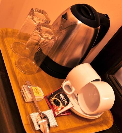 수피리어 룸, Anon Rest