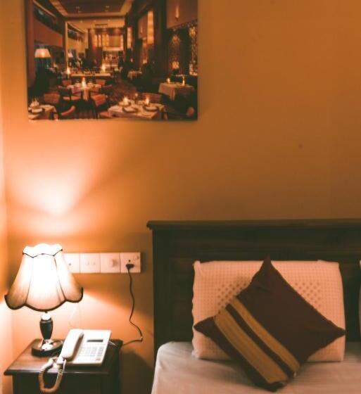 수피리어 룸, Anon Rest