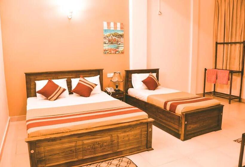 수피리어 트리플 룸, Anon Rest