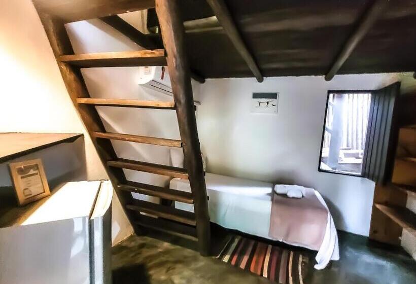 스탠다드 방갈로, Pousada Raiz Forte