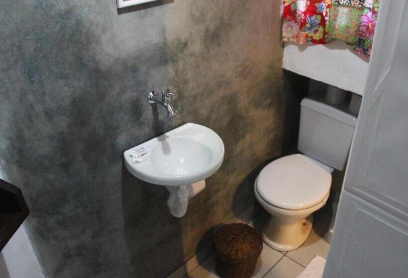 스탠다드 트리플 룸, Pousada Raiz Forte