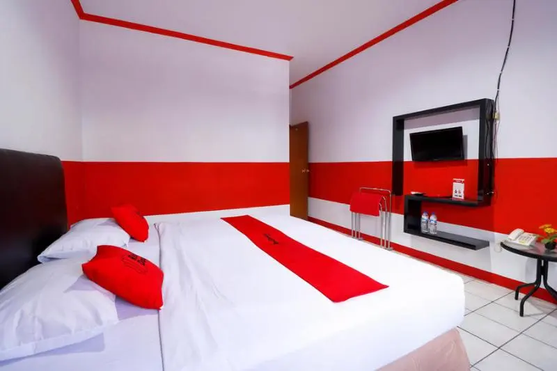 スタンダードルーム, Reddoorz Plus @ Samratulangi Manado