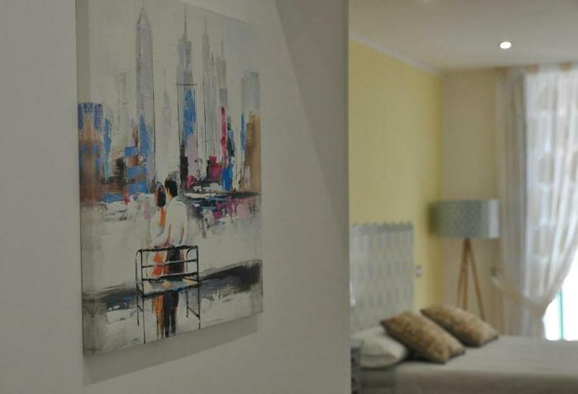 اتاق لوکس با بالکن, Salerno Costa D Amalfi Suite