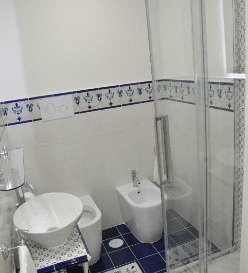اتاق لوکس با بالکن, Salerno Costa D Amalfi Suite