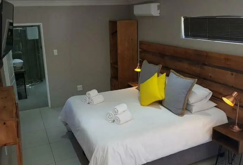 デラックスファミリールーム, Touching Senses Garden Cottages