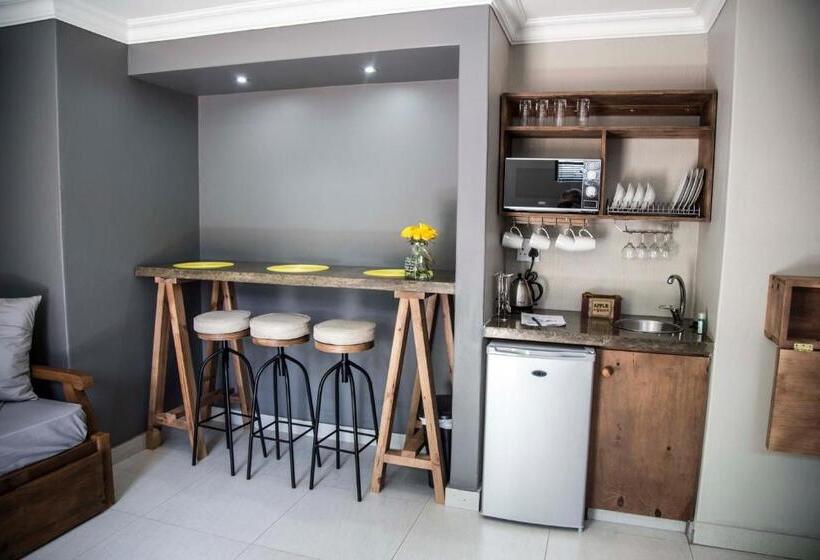 豪华家庭房间, Touching Senses Garden Cottages