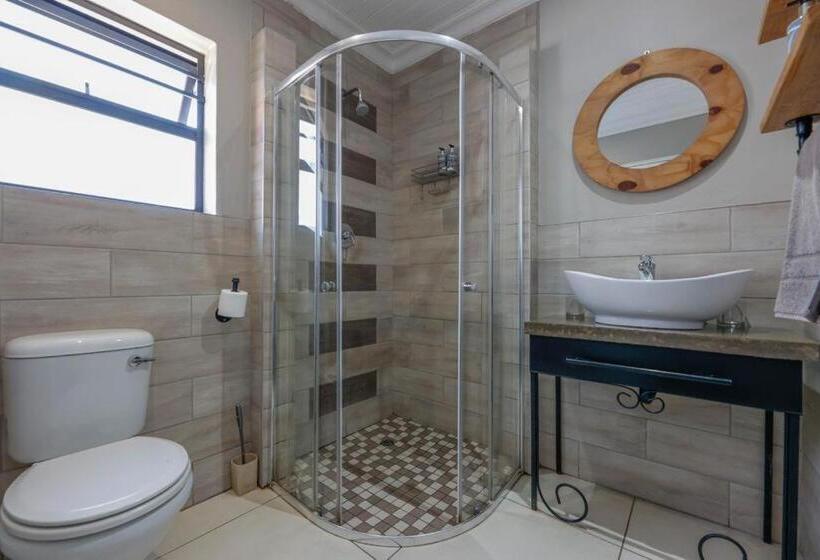 家庭间, Touching Senses Garden Cottages