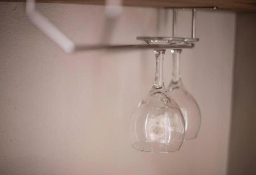 家庭间, Touching Senses Garden Cottages