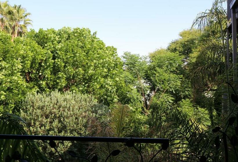 סוויטה אקזקיוטיב, Villa Borghesi