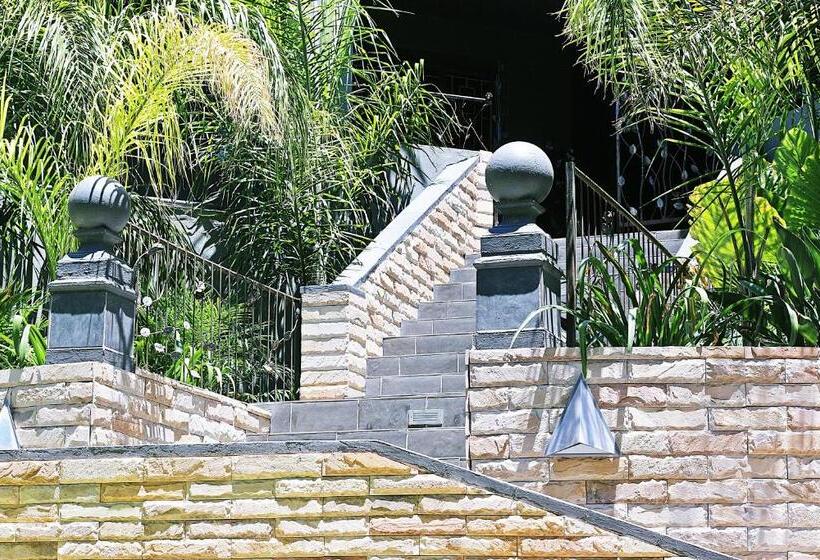 סוויטה נוף לבריכה, Villa Borghesi