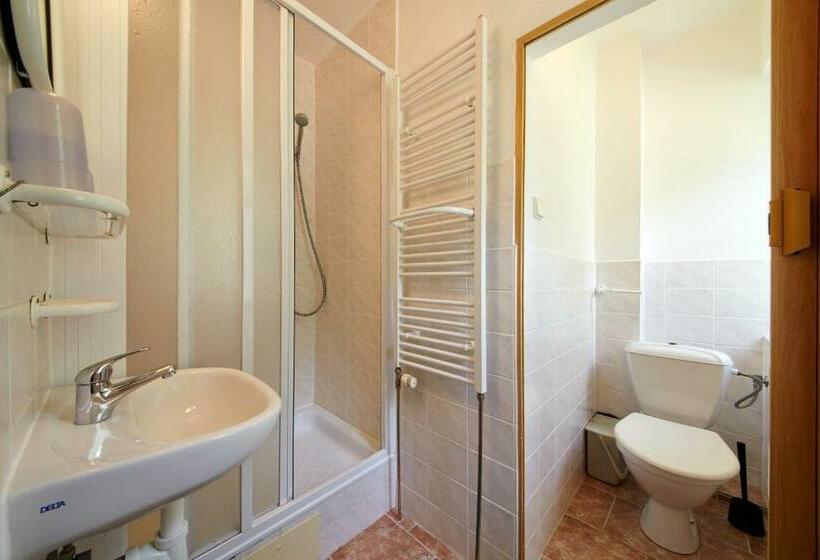 חדר סטנדרט לארבעה, Pension U Slunce