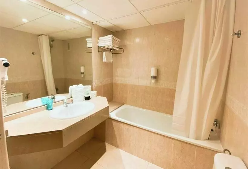 آپارتمان 1 خوابه با چشم‌انداز استخر, Aparthotel Sunclub Salou