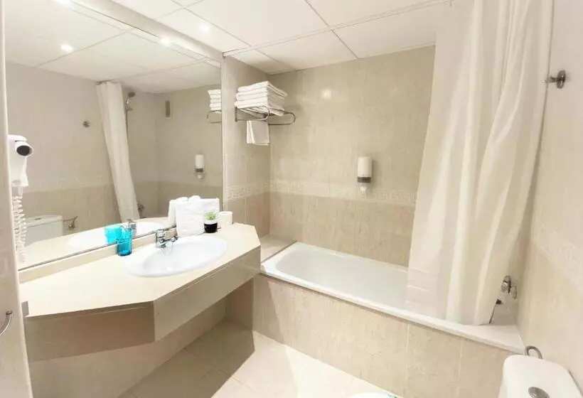 آپارتمان 2 خوابه با چشم‌انداز دریا, Aparthotel Sunclub Salou
