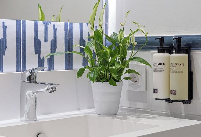 Номер Стандарт Вид на Море с Террасой, Boutique Hotel H10 Blue Mar - Adults Only