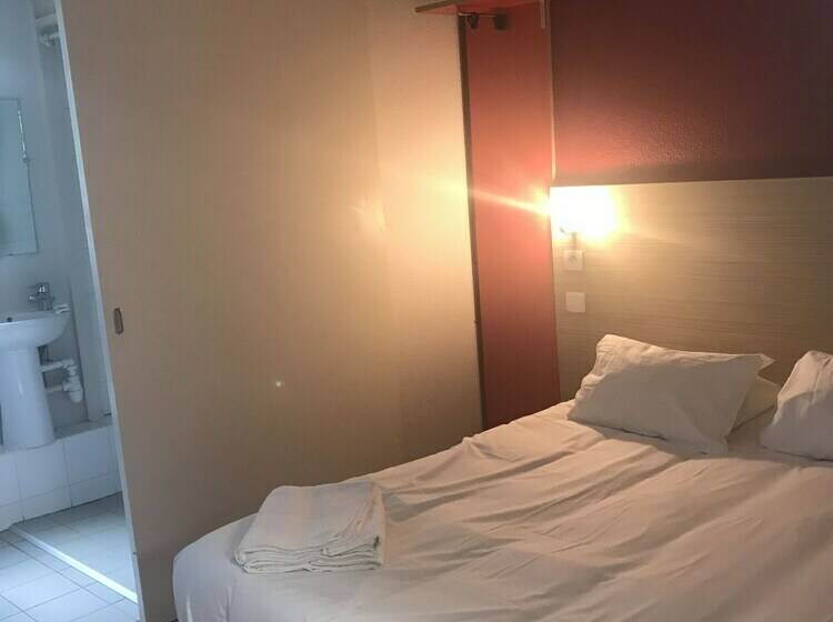 غرفة قياسية, Hôtel Grenoble Voreppe