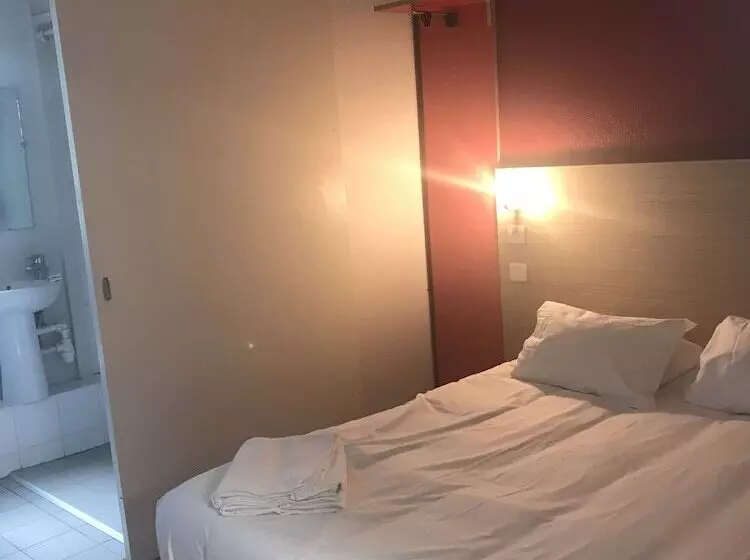 スタンダードルーム, Hôtel Grenoble Voreppe