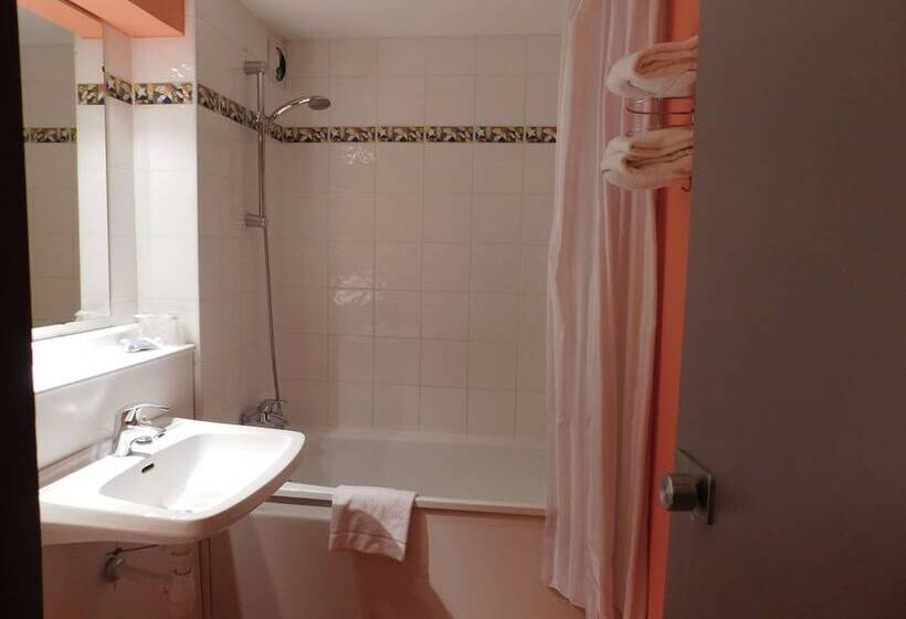 غرفة قياسية, Kyriad Bellegarde  Genève