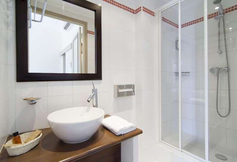 חדר סטנדרט יחיד, La Villa Tosca