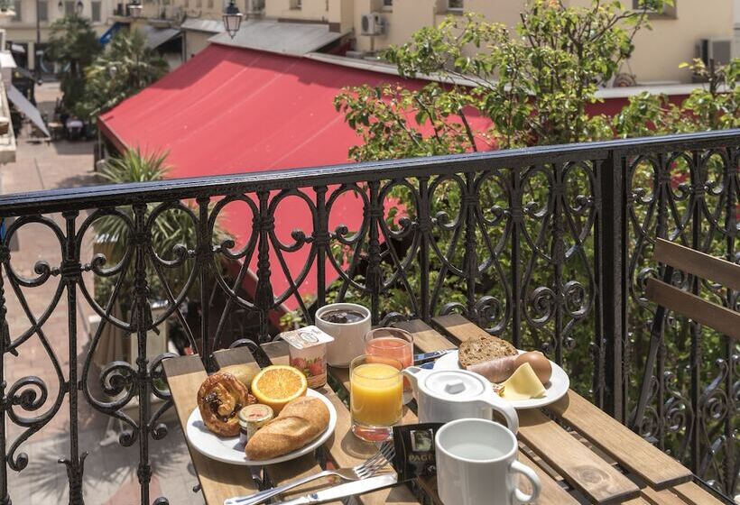 חדר סטנדרט לארבעה, La Villa Tosca