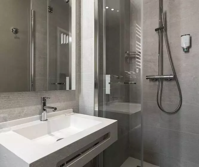 اتاق سوپریور با بالکن, La Villa Tosca