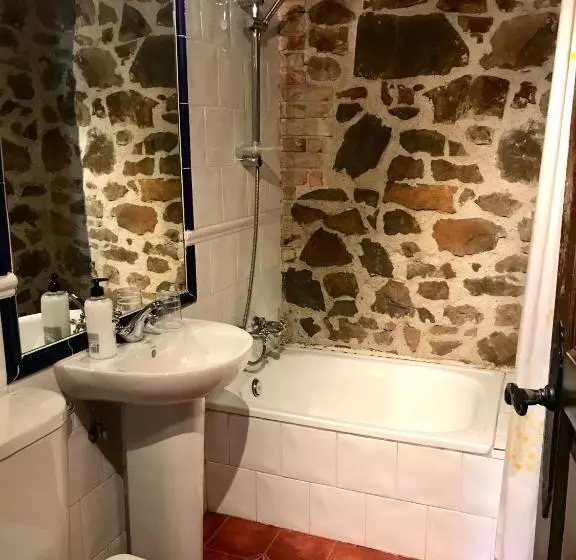 Bangalô Standard, Palacio De Libardon
