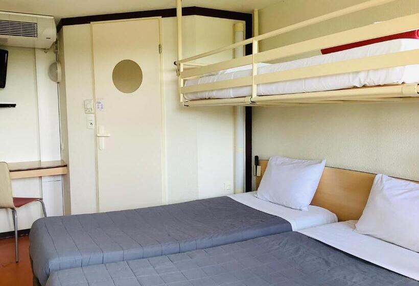 스탠다드 트리플 룸, Premiere Classe Chateauroux  Saint Maur