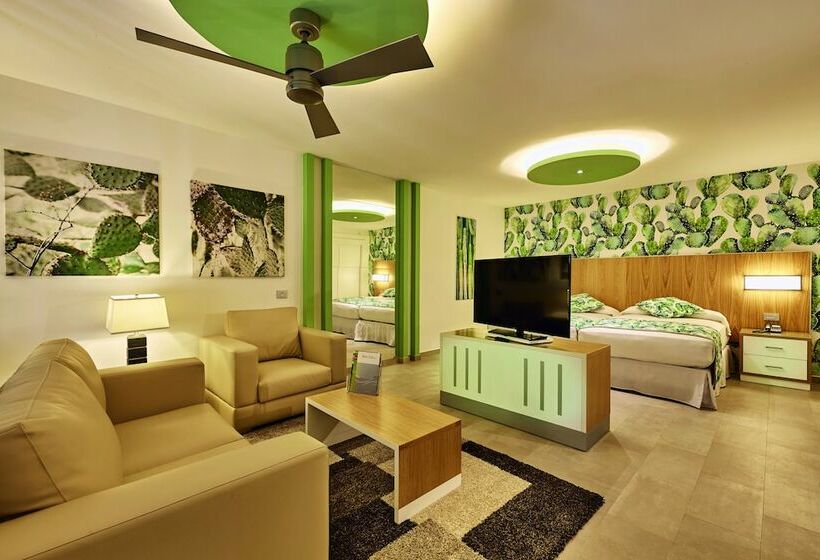 Junior Suite, Hotel Riu Tequila - All Inclusive