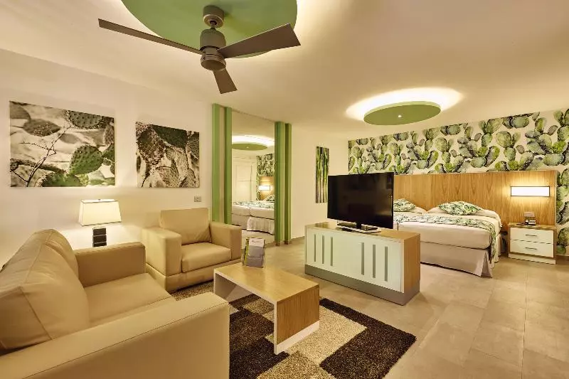 ジュニアスイート, Hotel Riu Tequila - All Inclusive