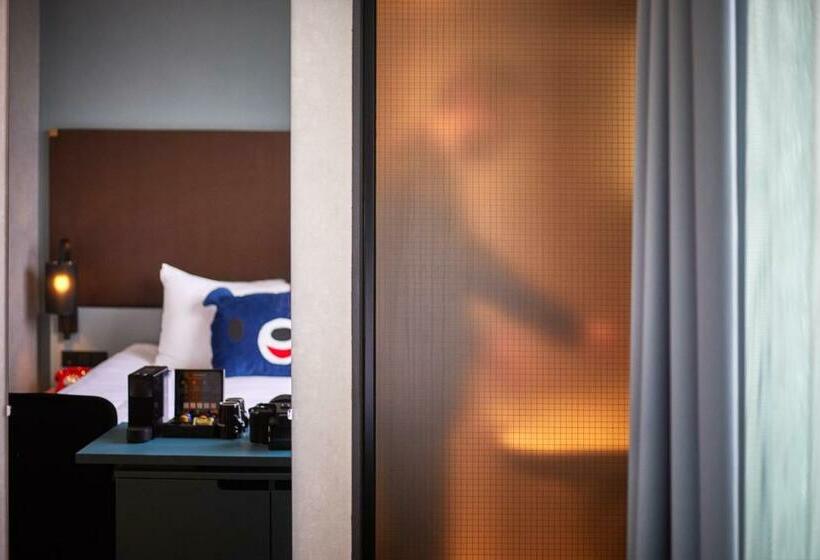 اتاق استاندارد سه نفره, The Ed Amsterdam