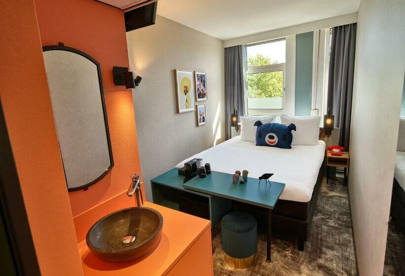 اتاق اکونومی, The Ed Amsterdam