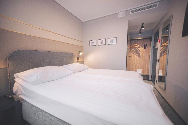 اتاق استاندارد سه نفره, The Ed Amsterdam