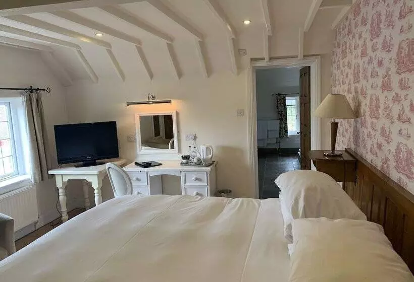 スーペリアールーム, The Thatched Cottage Inn