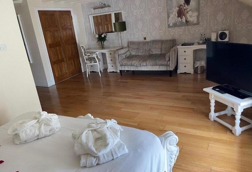 豪华房间, The Thatched Cottage Inn