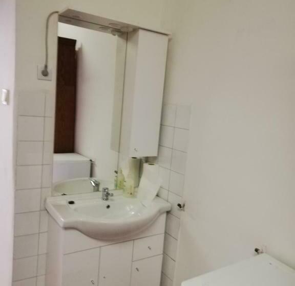 Номер Стандарт Трехместный, Arany Bárány Vendégfogadó