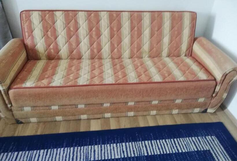 Номер Стандарт Трехместный, Arany Bárány Vendégfogadó