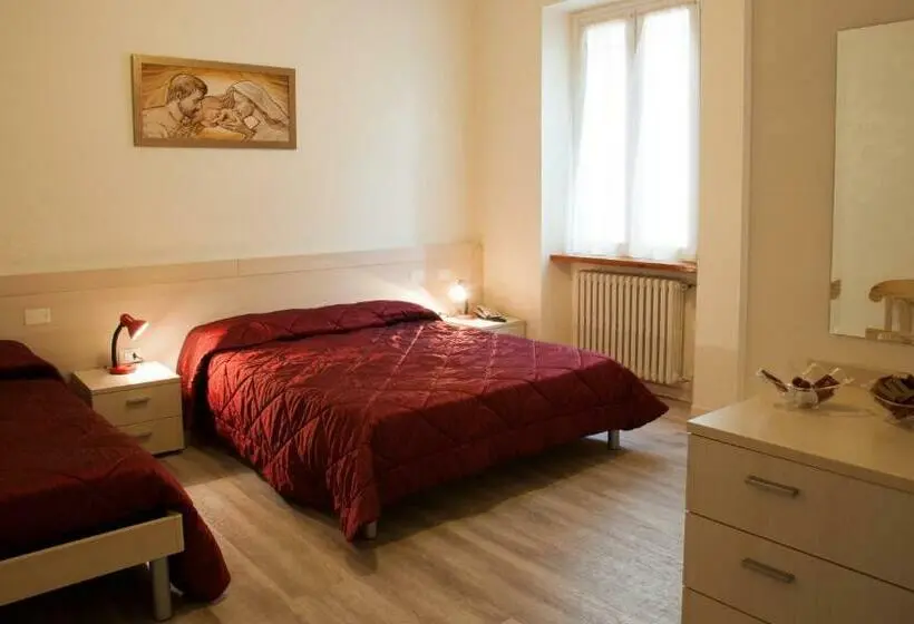 スタンダードトリプルルーム, Antico Albergo