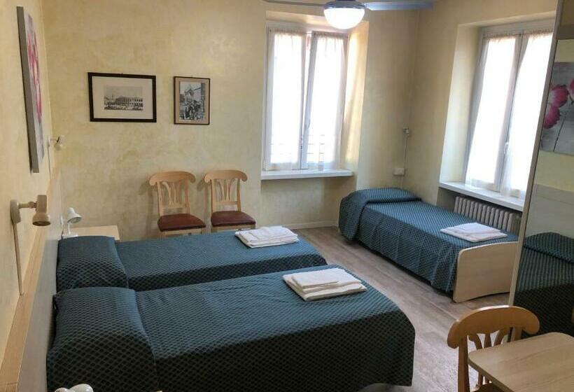 スタンダードトリプルルーム, Antico Albergo