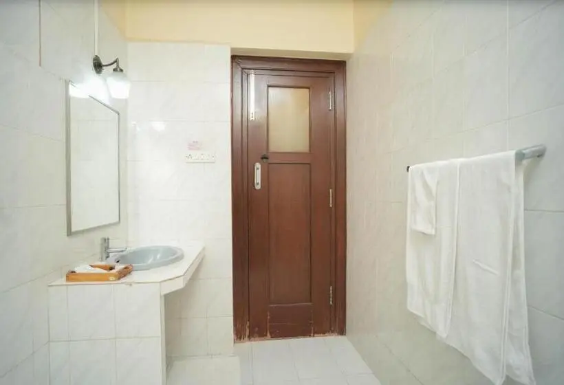 Chambre Deluxe, Nilambag Palace