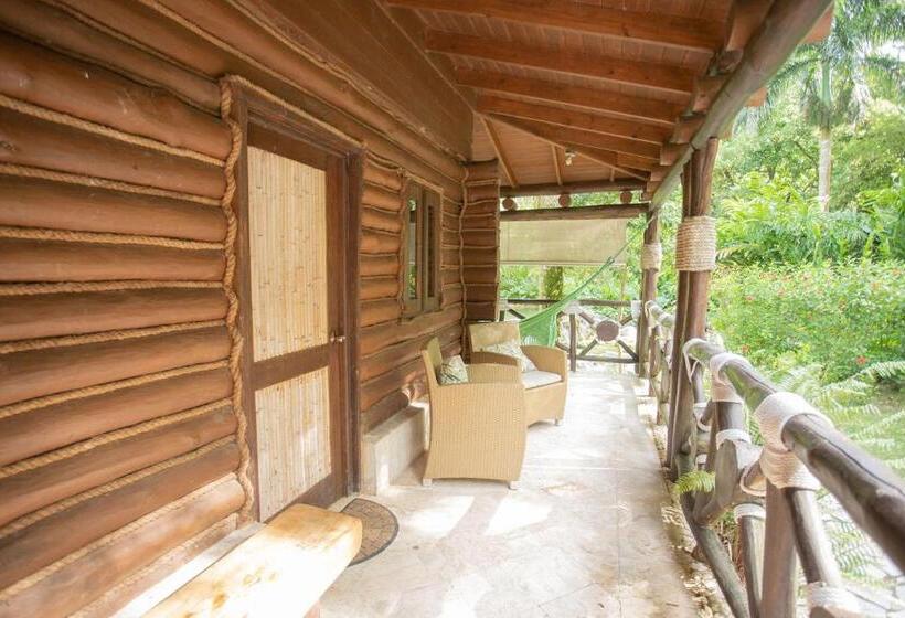 اتاق خانوادگی, Platon Ecolodge