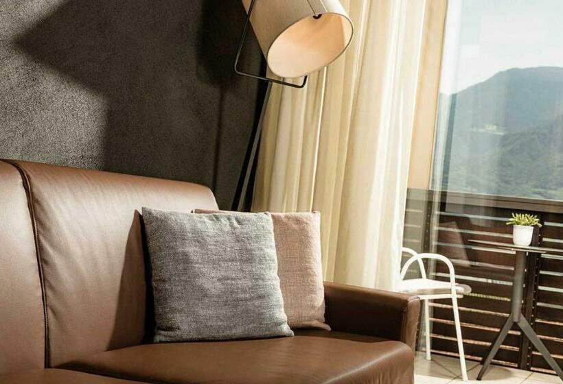 סוויטה, Traminerhof