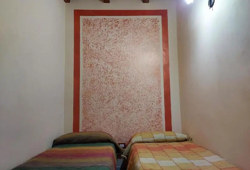 スタンダード４人部屋, Camere A Chiazza Realmonte