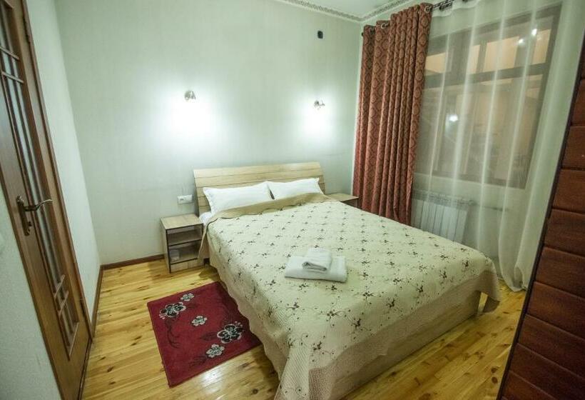 اتاق استاندارد, Eco House