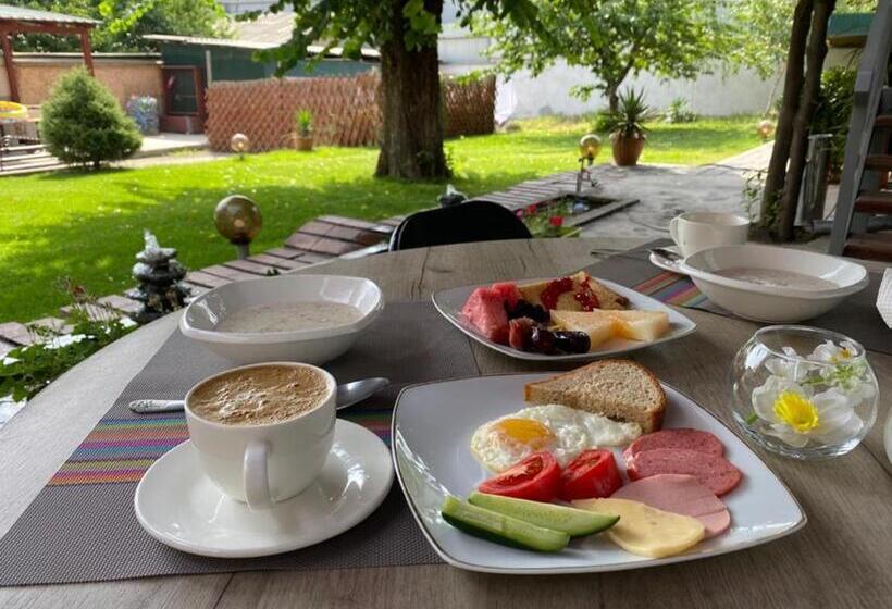 اتاق استاندارد, Eco House