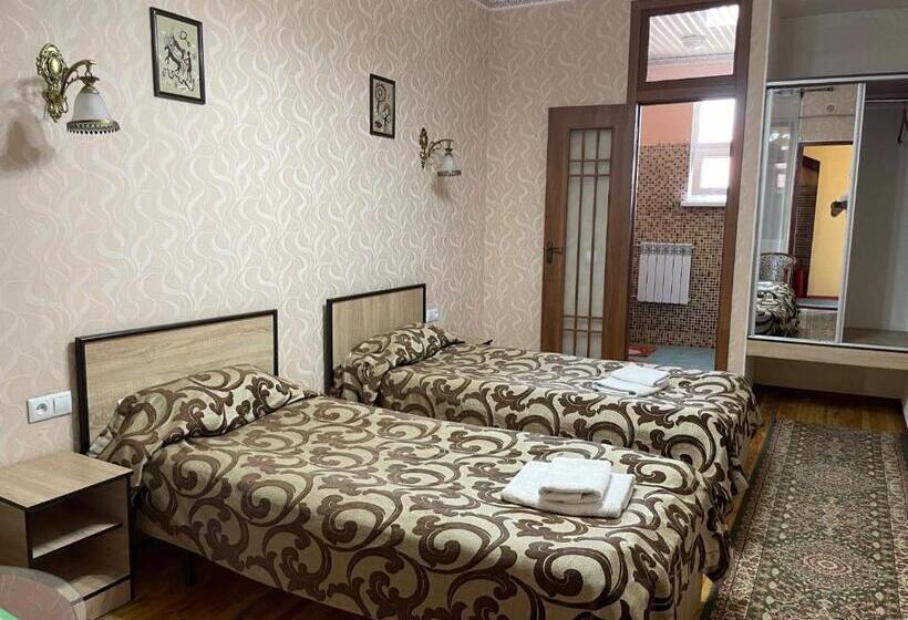 اتاق استاندارد, Eco House