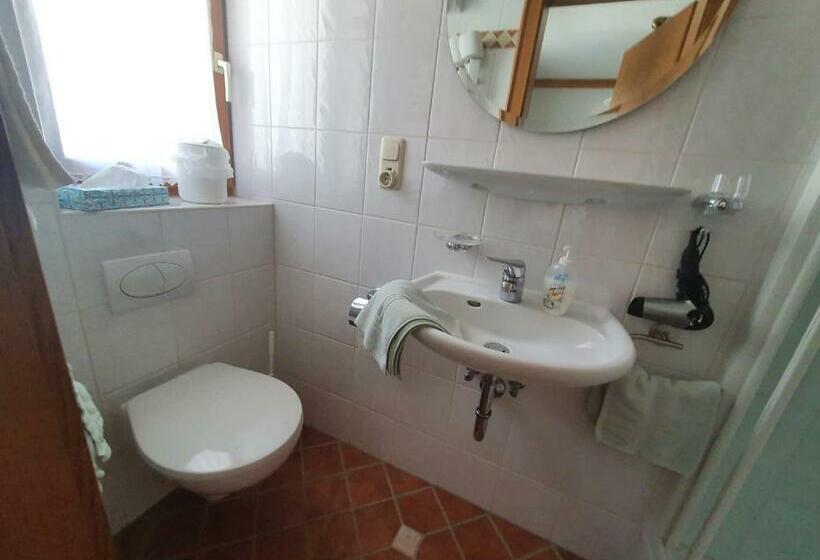 اتاق استاندارد یک نفره, Gästehaus Annemarie