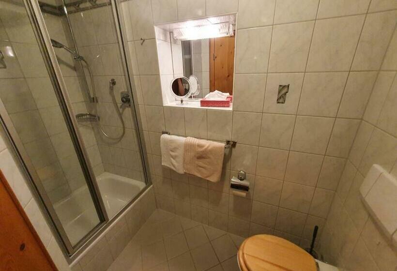 Quarto Estandar, Gästehaus Annemarie