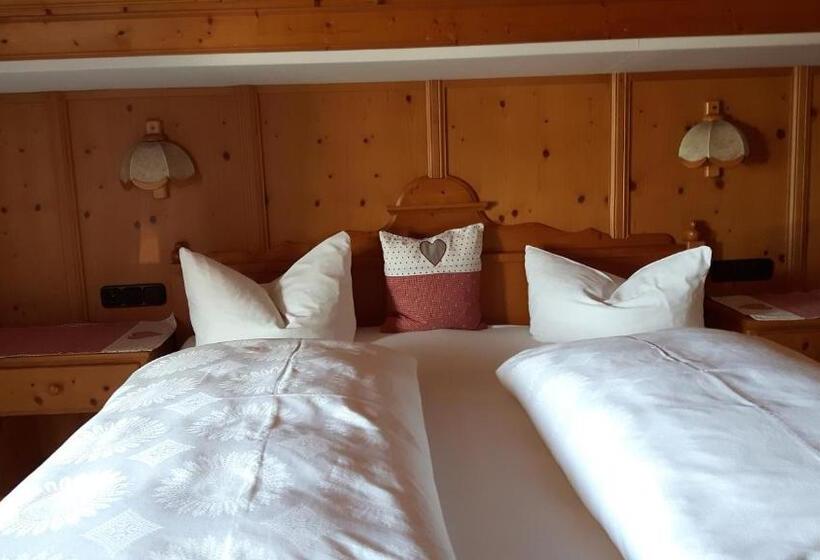 آپارتمان 1 خوابه با چشمانداز, Gästehaus Annemarie