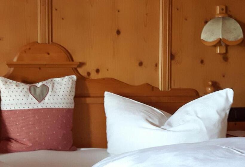 آپارتمان 1 خوابه با چشمانداز, Gästehaus Annemarie