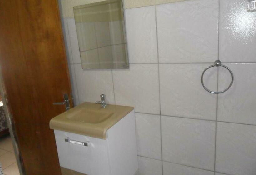 スタンダード4人部屋, Pousada Recanto Da Preguiça